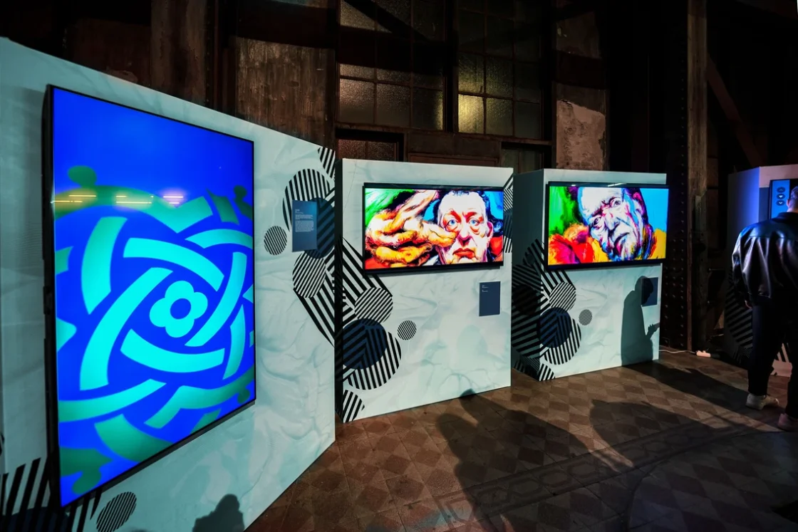 Samsung: dART Platform Art of the Century: Digital Art Exhibition