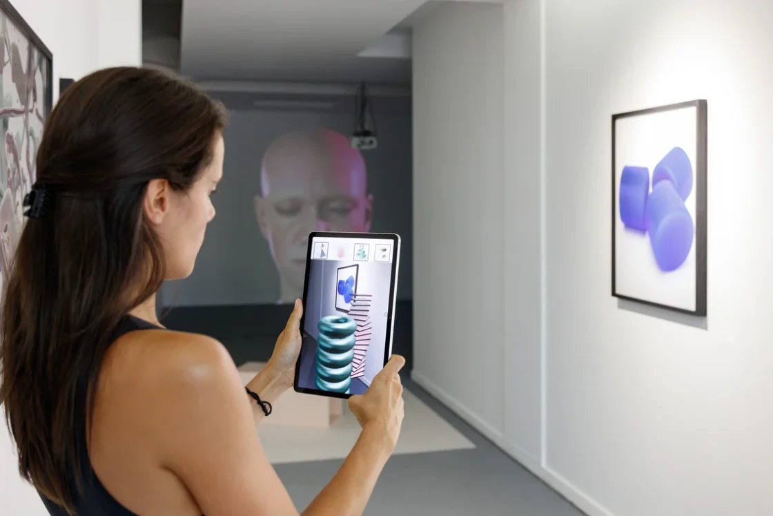 Artemis Gallery, Lisbon – Wired World